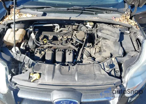 2013 Ford Focus Se z USA, uszkodzony, nr VIN 1FADP3F24DL330984